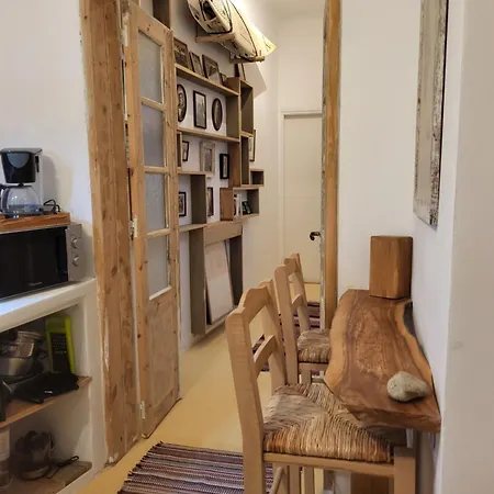 Manolia House Apartamento Páros