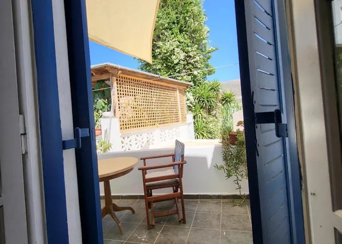 Manolia House Apartamento Páros