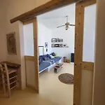 Appartamento Manolia House *