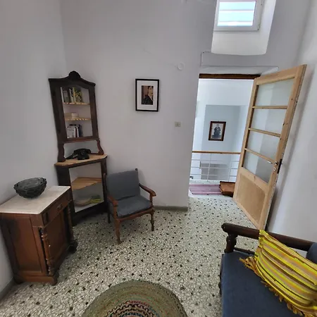 Manolia House Apartment