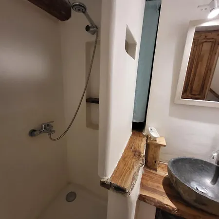 Manolia House アパート パロス島