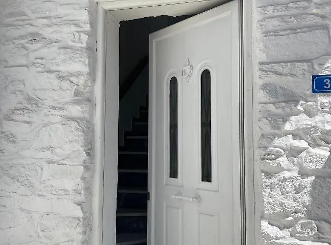 Manolia House דירה פארוס